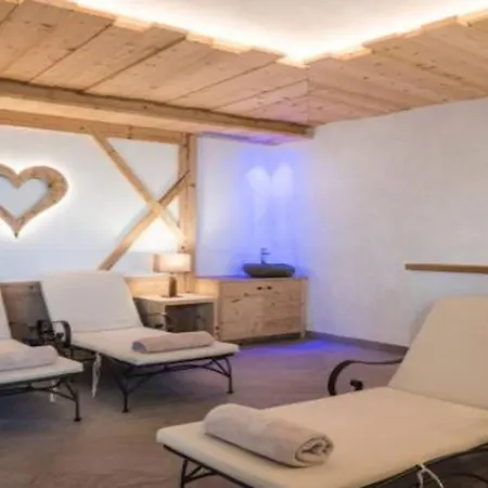 Gem Like Chalet In Alps アパート Vanzone
